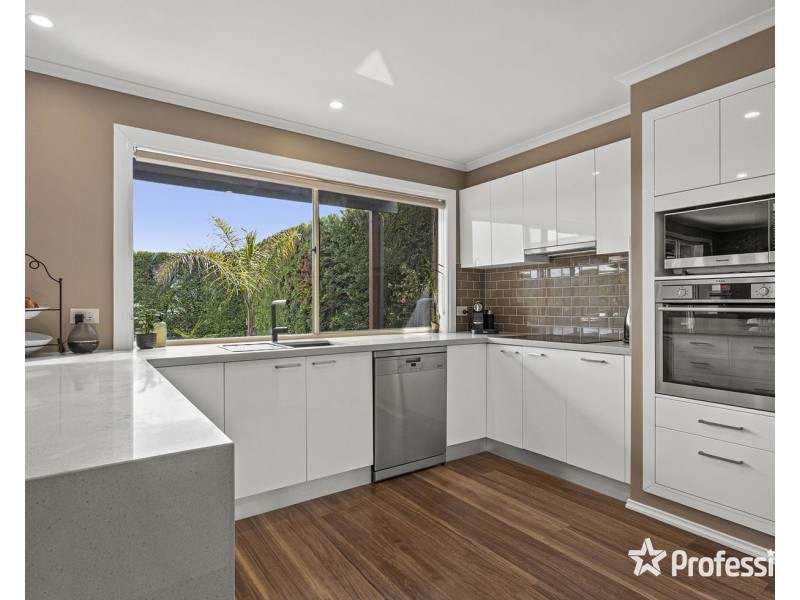 3 Buvelot Court, Chirnside Park VIC 3116