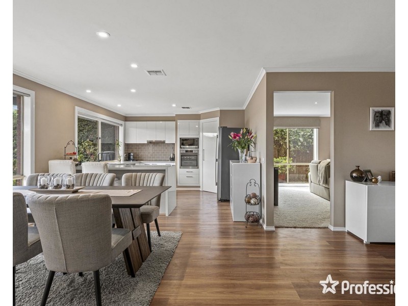 3 Buvelot Court, Chirnside Park VIC 3116