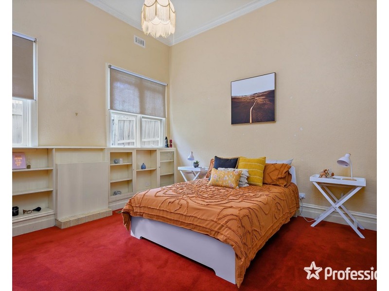 20 Wyuna Walk, Mooroolbark VIC 3138