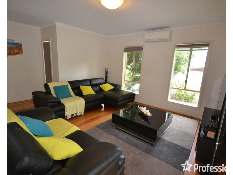 1/22 Charles Street, Mooroolbark VIC 3138