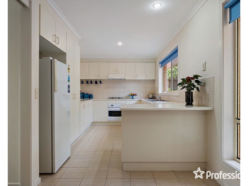1/29 Bridges Avenue, Mooroolbark VIC 3138