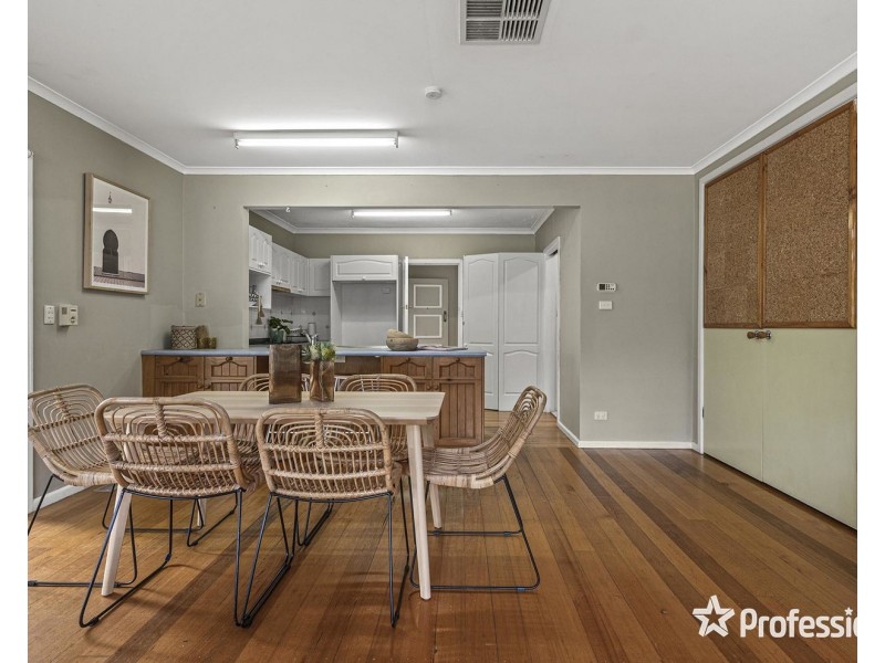 22 Kiloran Avenue, Kilsyth VIC 3137