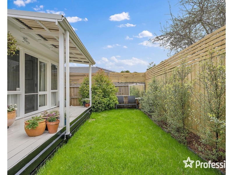 36 Byron Road, Kilsyth VIC 3137