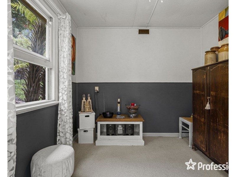 12 Banool Avenue, Mount Evelyn VIC 3796