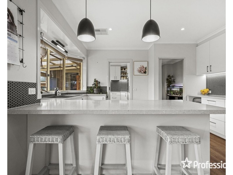 47 Mangans Road, Lilydale VIC 3140