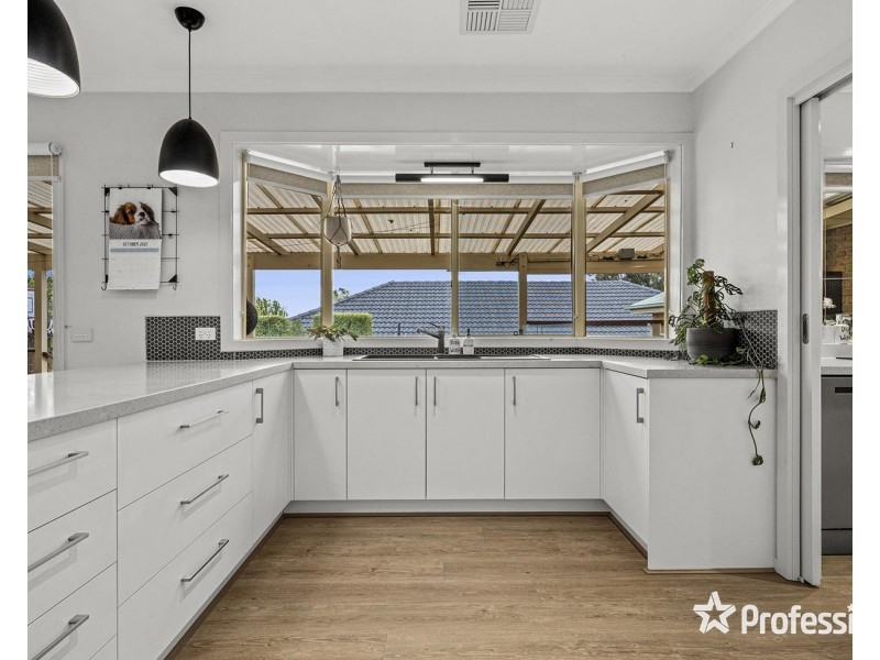 47 Mangans Road, Lilydale VIC 3140