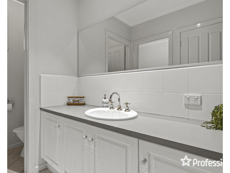 47 Mangans Road, Lilydale VIC 3140