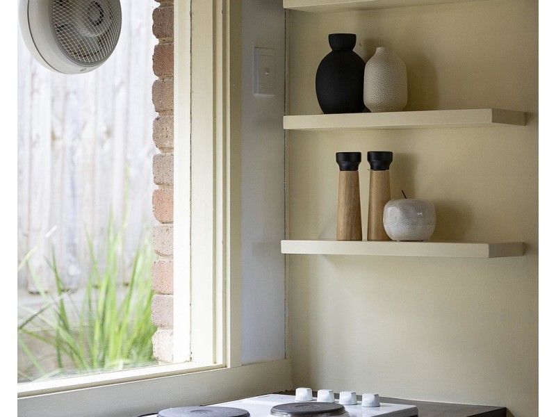 38 Churchill Drive, Mooroolbark VIC 3138