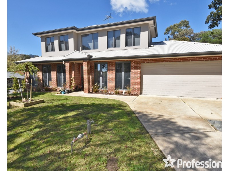18 Derby Road, Kilsyth VIC 3137