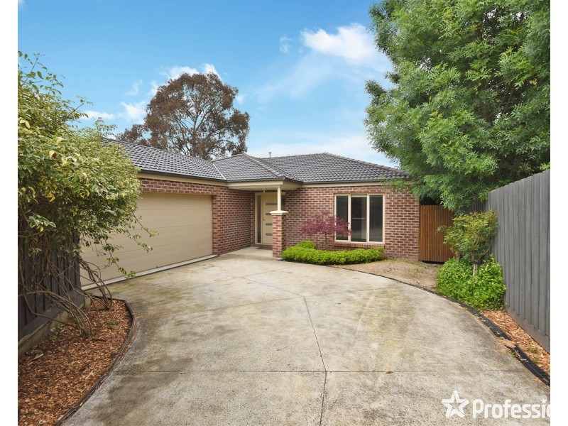 42a Ross Pincott Drive, Mooroolbark VIC 3138