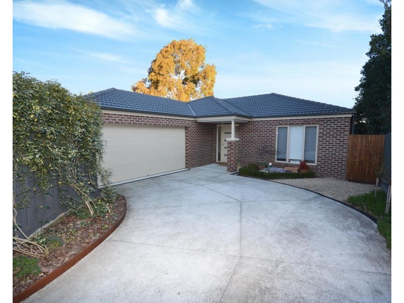 42a Ross Pincott Drive, Mooroolbark VIC 3138