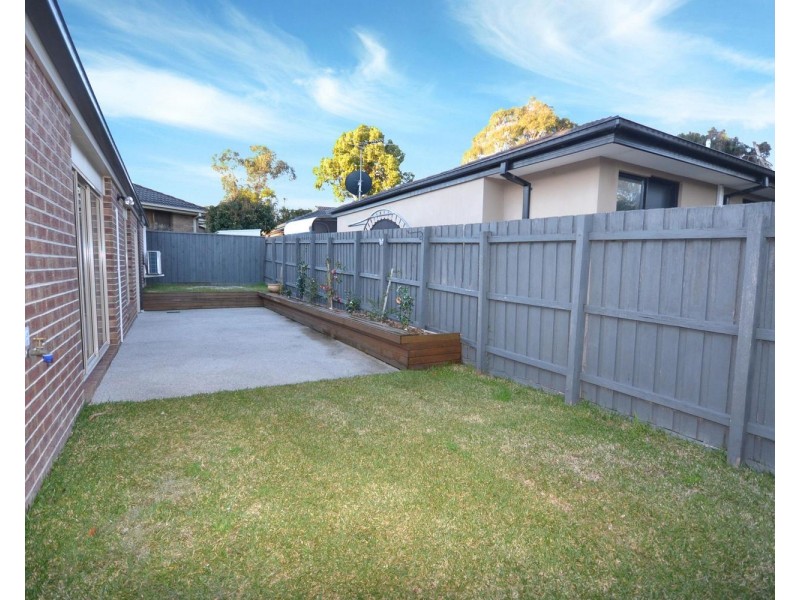42a Ross Pincott Drive, Mooroolbark VIC 3138