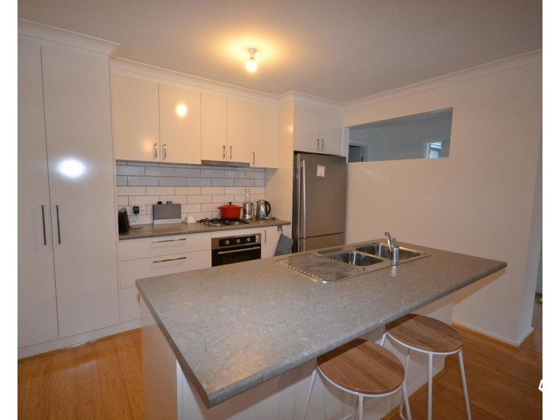 42a Ross Pincott Drive, Mooroolbark VIC 3138