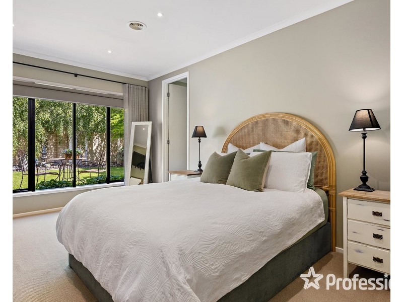 209 Cambridge Road, Mooroolbark VIC 3138