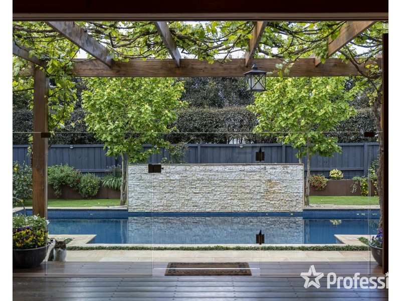 209 Cambridge Road, Mooroolbark VIC 3138