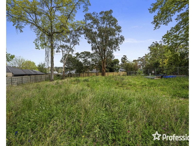 156 Dorset Road, Croydon VIC 3136