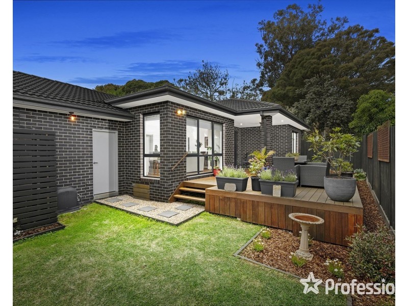 14a Royal Avenue, Mooroolbark VIC 3138