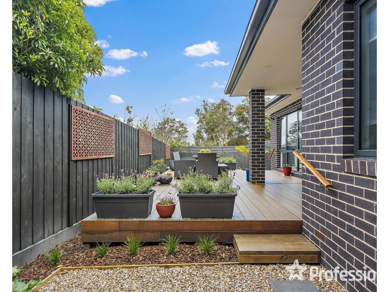 14a Royal Avenue, Mooroolbark VIC 3138