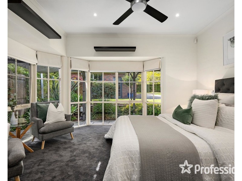 120 Cambridge Road, Kilsyth VIC 3137