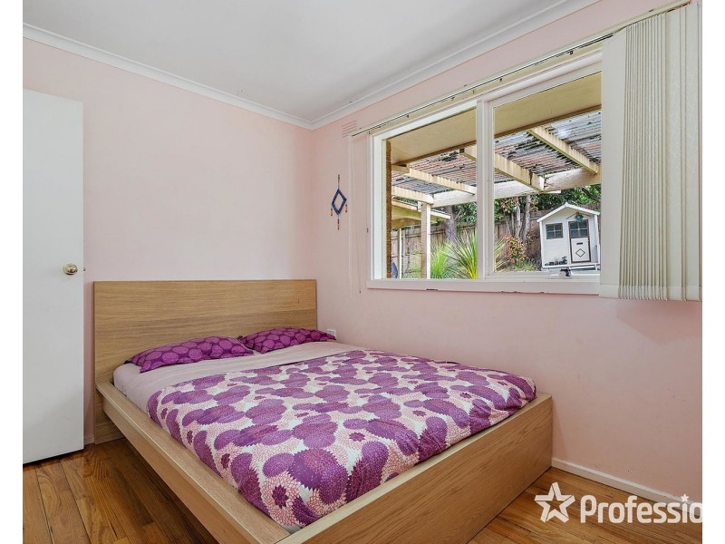 13 Alawara Drive, Mooroolbark VIC 3138
