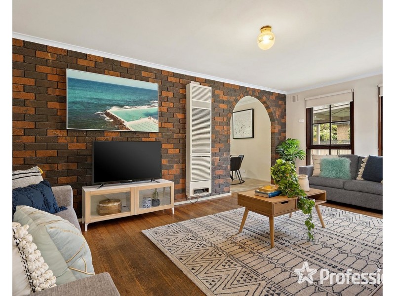 27 The Avenue, Montrose VIC 3765