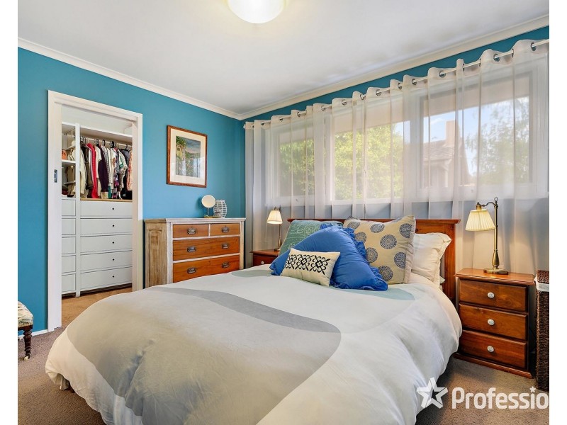 37 Kipling Avenue, Mooroolbark VIC 3138