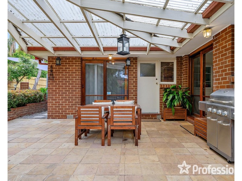 37 Kipling Avenue, Mooroolbark VIC 3138