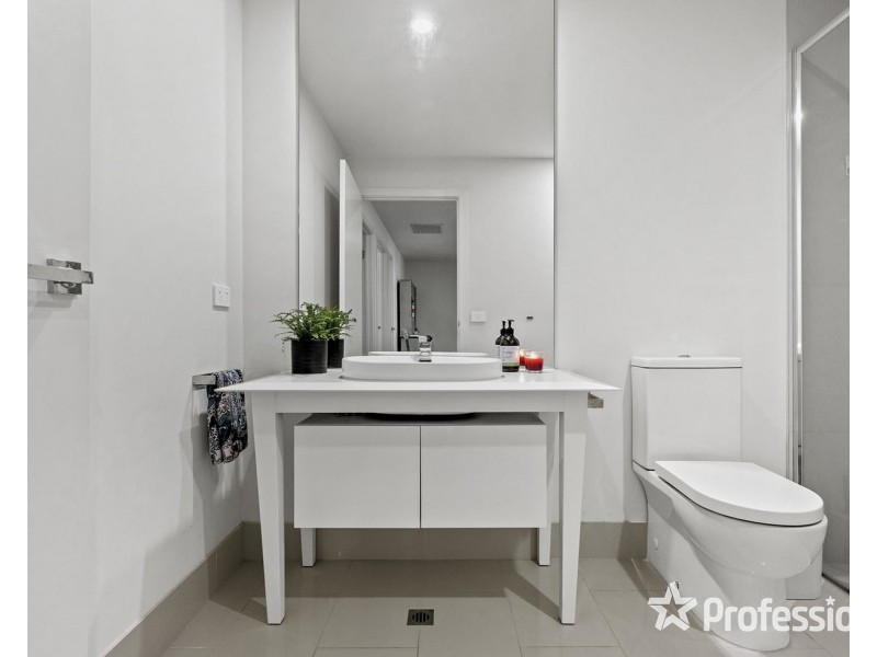 4 Amadeo Way, Chirnside Park VIC 3116