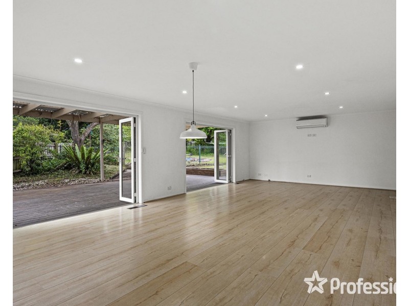 38 McDermott Avenue, Mooroolbark VIC 3138