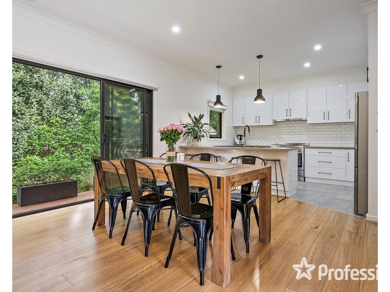 12a Wandana Street, Mooroolbark VIC 3138