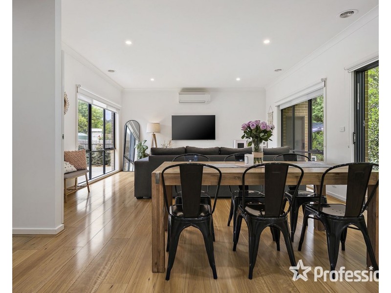 12a Wandana Street, Mooroolbark VIC 3138