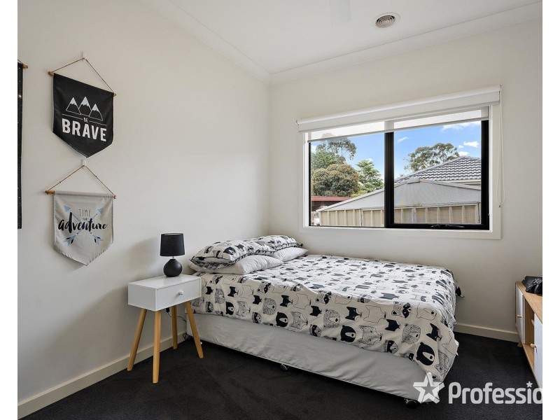 12a Wandana Street, Mooroolbark VIC 3138