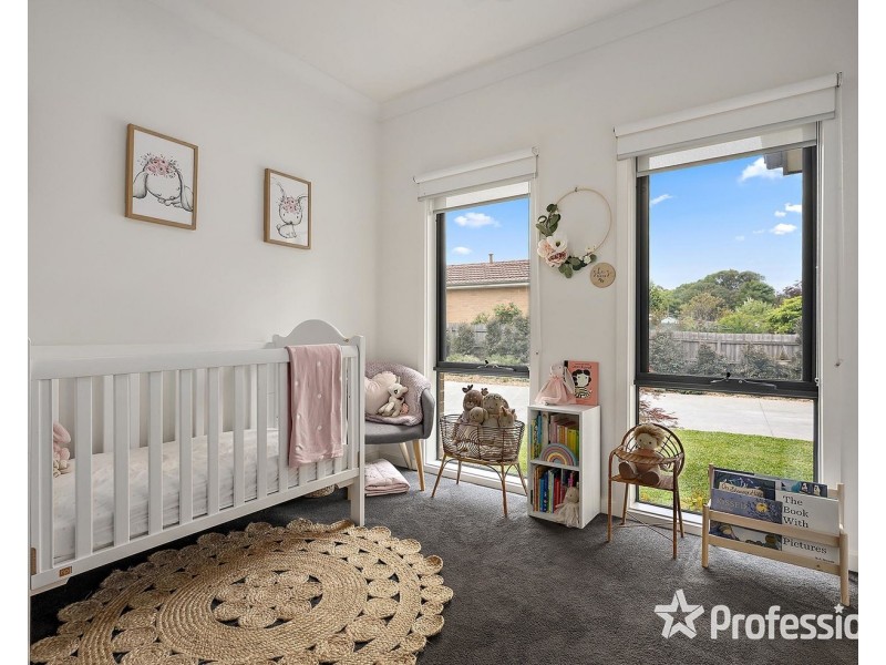 12a Wandana Street, Mooroolbark VIC 3138