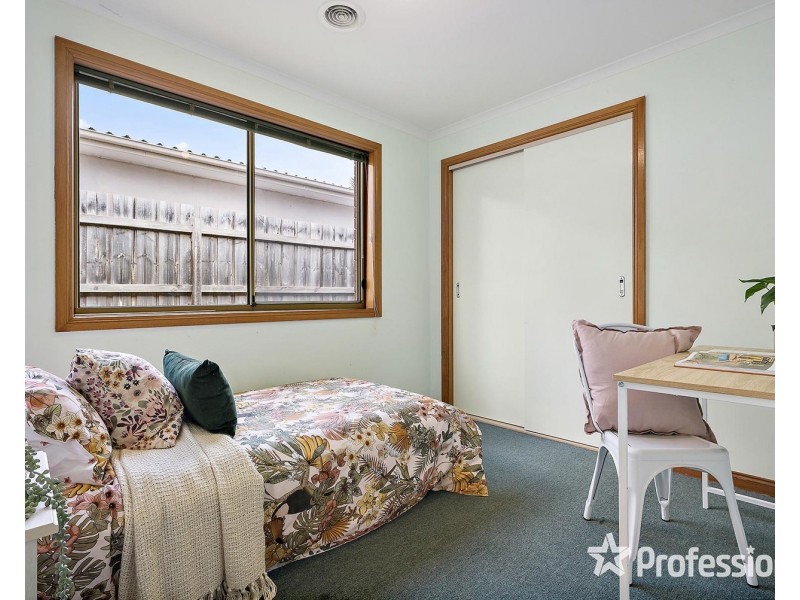 1b Bourke Street, Mount Evelyn VIC 3796