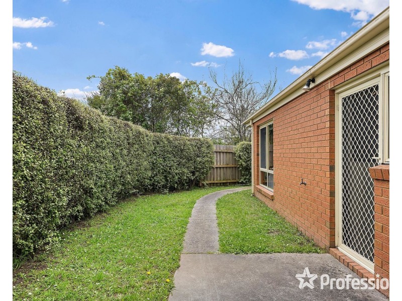 1b Bourke Street, Mount Evelyn VIC 3796