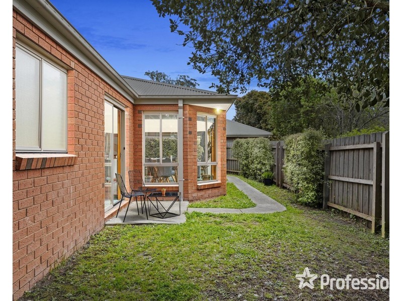 1b Bourke Street, Mount Evelyn VIC 3796