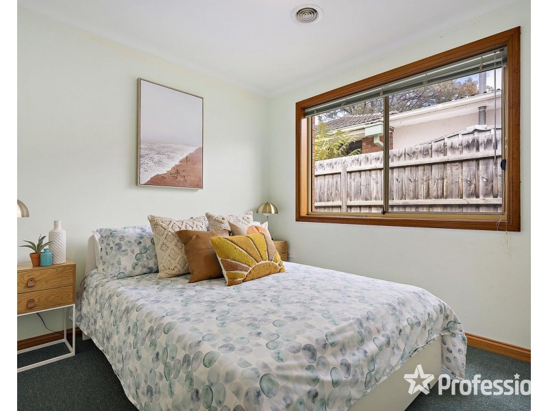 1b Bourke Street, Mount Evelyn VIC 3796