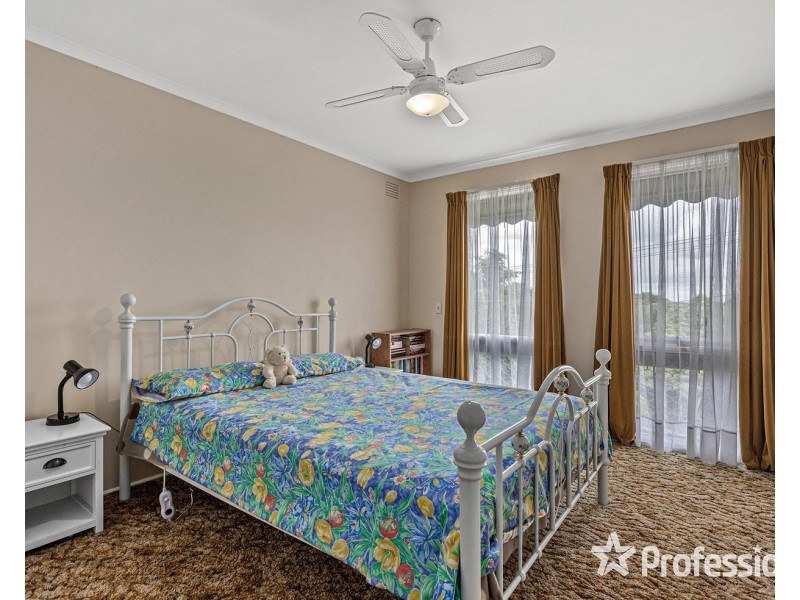 66 Meadowgate Drive, Chirnside Park VIC 3116