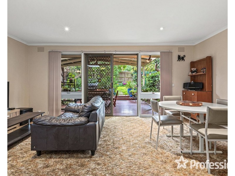 66 Meadowgate Drive, Chirnside Park VIC 3116