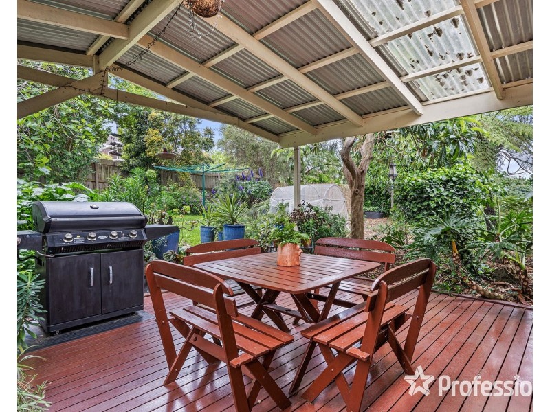 66 Meadowgate Drive, Chirnside Park VIC 3116