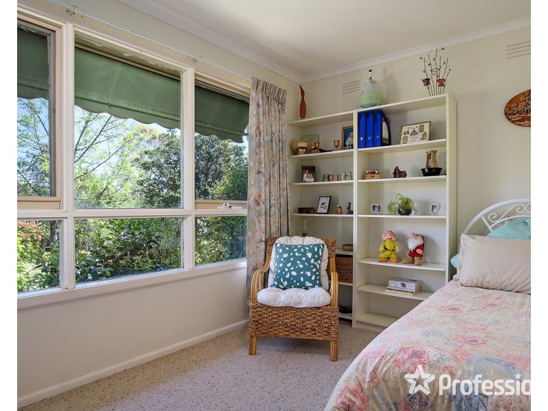 20 Bristol Crescent, Lilydale VIC 3140