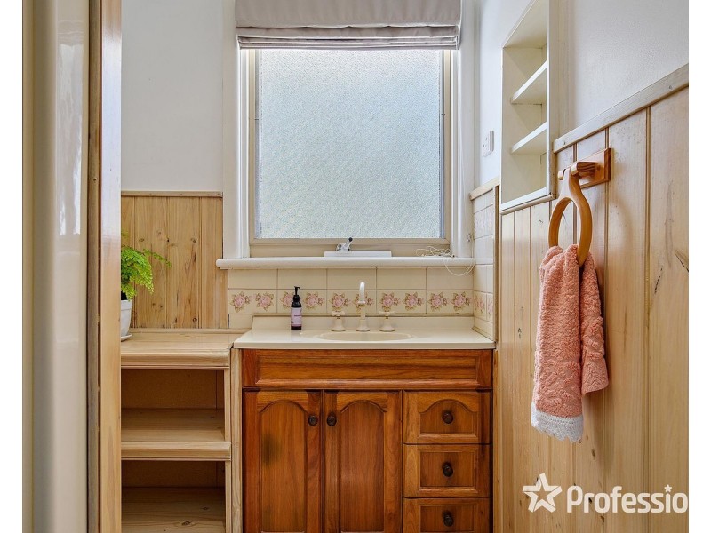 20 Bristol Crescent, Lilydale VIC 3140