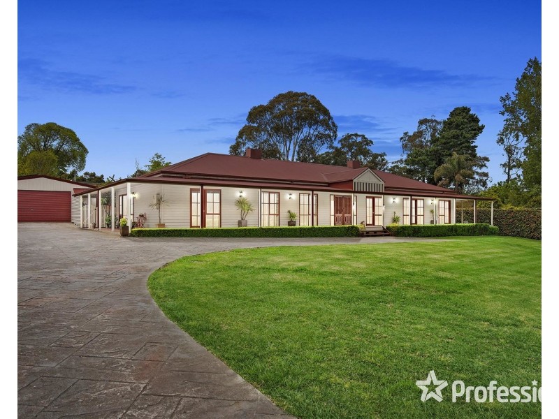 317-319 Monbulk Road, Silvan VIC 3795