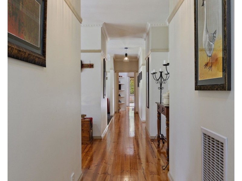 317-319 Monbulk Road, Silvan VIC 3795
