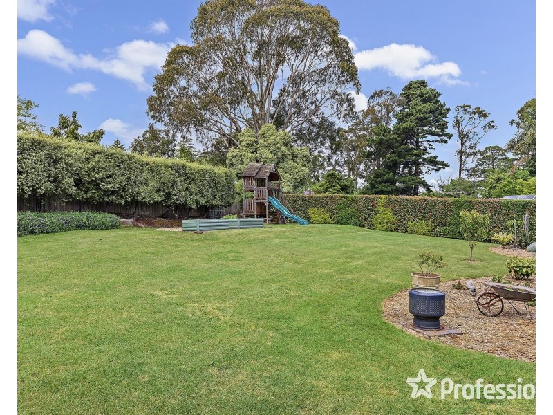 317-319 Monbulk Road, Silvan VIC 3795