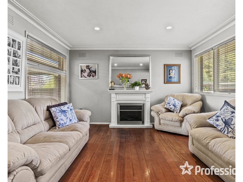 31 Geoffrey Drive, Kilsyth VIC 3137