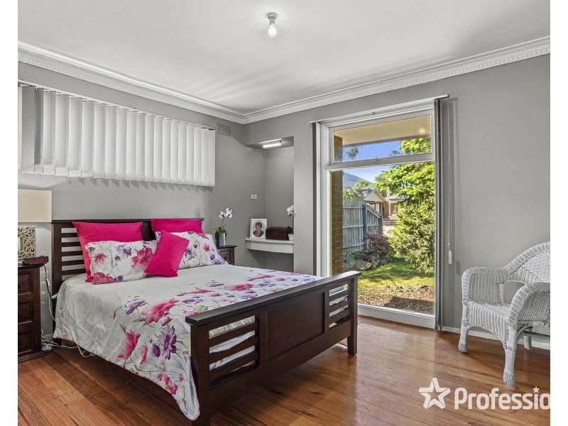 31 Geoffrey Drive, Kilsyth VIC 3137