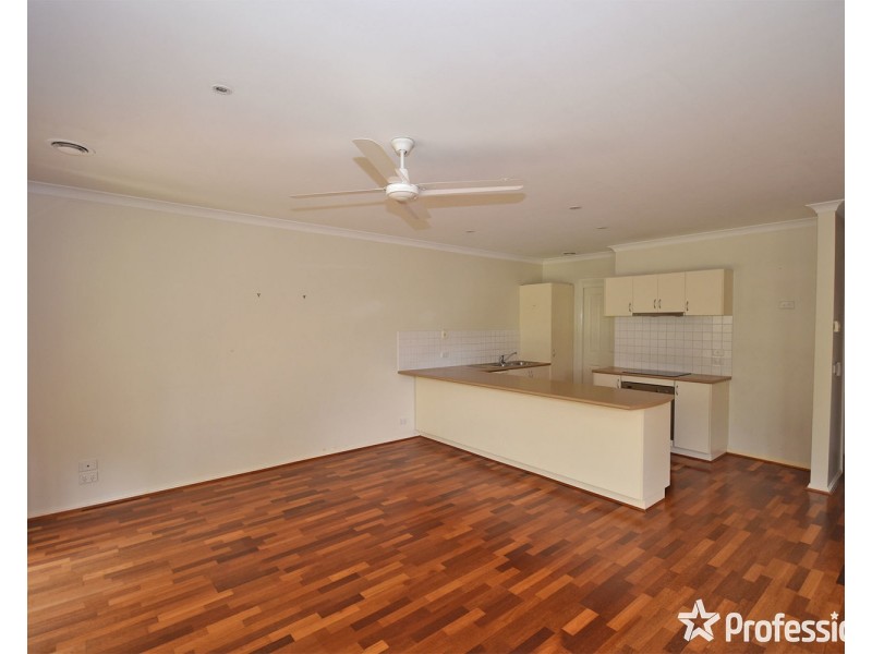3/51-55 Bell Street, Yarra Glen VIC 3775