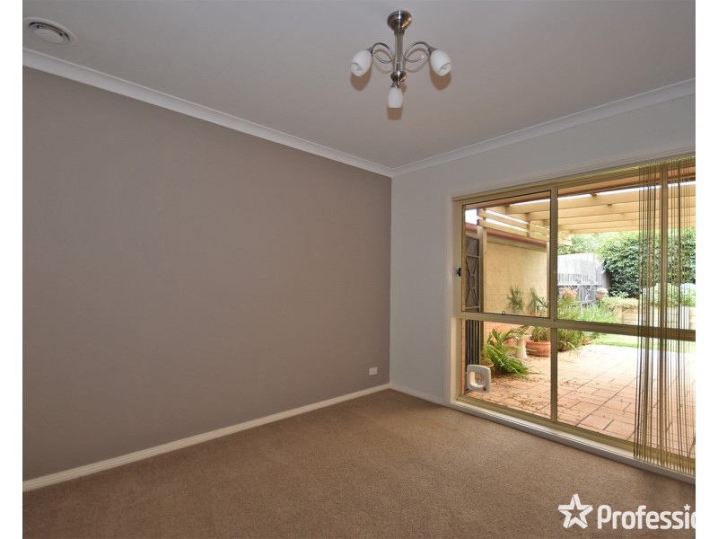 3/51-55 Bell Street, Yarra Glen VIC 3775