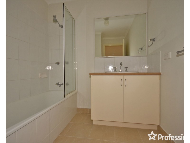 3/51-55 Bell Street, Yarra Glen VIC 3775